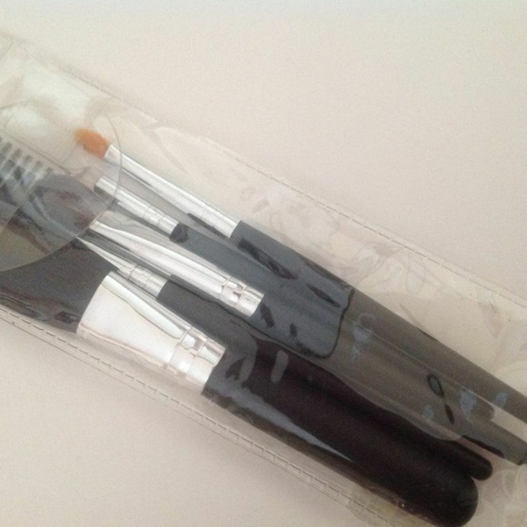 Crown Brush Professional 5 pc Travel Set / BRAND NEW - Picture 3 of 3